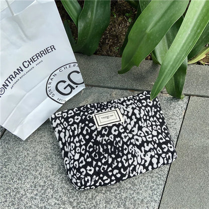 https://cdn.shopify.com/s/files/1/0698/9699/5051/files/Uf476effdecd74608b3a899392d64090e6.webp?v=1719854555